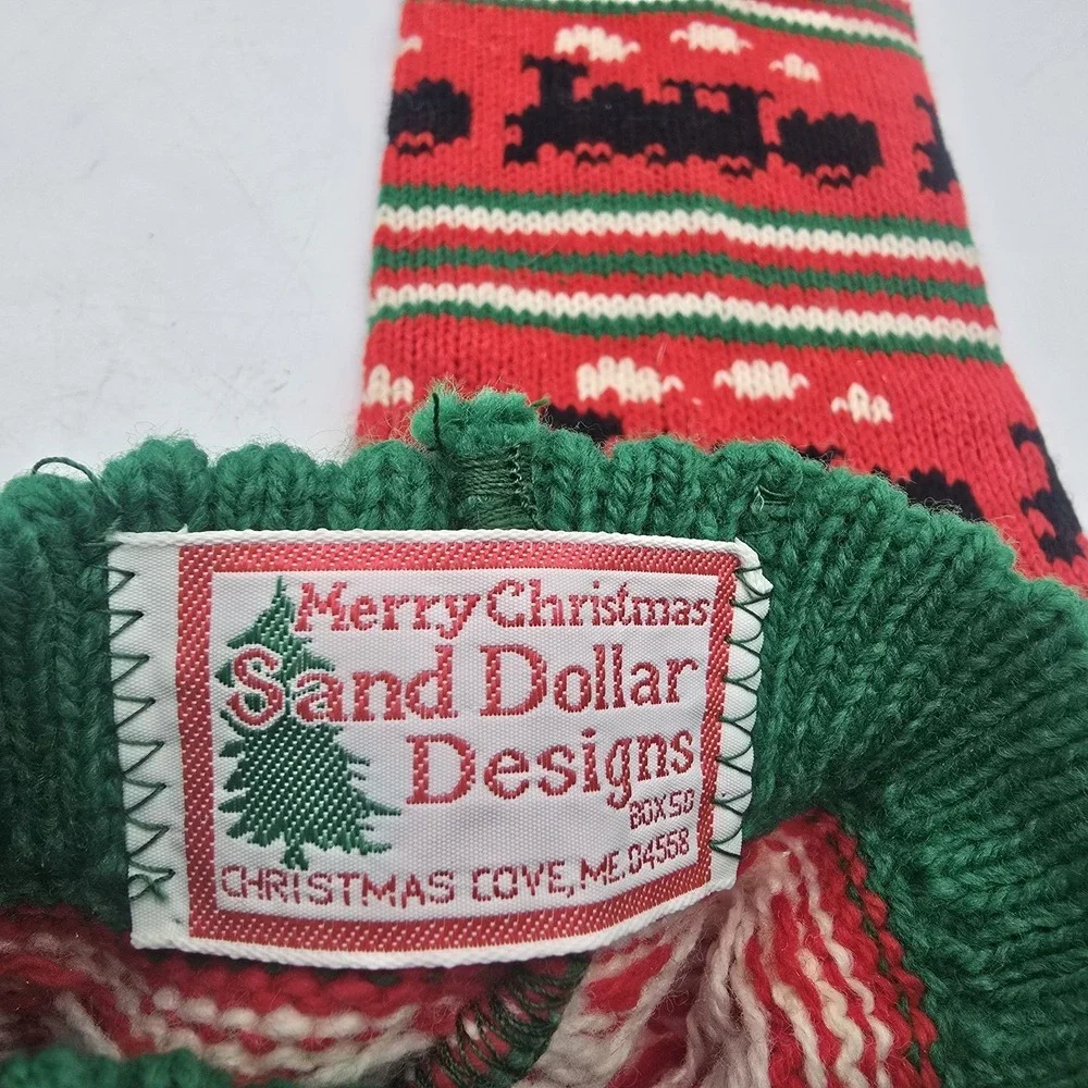 2 VTG‎  Large Wool Christmas Stockings Hearts & Train Sand DOLLAR Designs